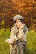 《疯批妖姬洗白后,诸神皆为裙下臣