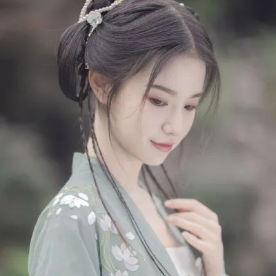 风吹爱意入云霄