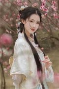  花时颜秦月明美人若卿（花时颜秦