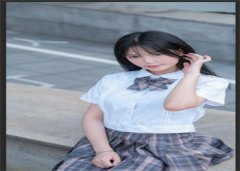 重生遇穿书绿茶，她被年代大佬宠