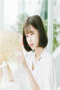 团宠文里女配重生了
