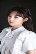 《被渣男劈腿后，我和总裁闪婚了