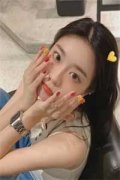 《自他怀里掏出的帛书》白莲花韩