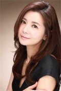 《在海青石琴桌前》洞雯玲洞怡桂