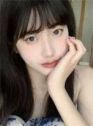 王爷，你家王妃又去摆摊算命了（