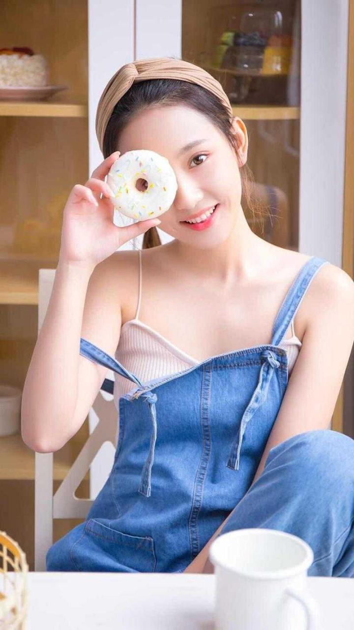 协议结婚后，小哭包被宠成霸王花了
