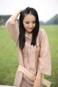 和豪门大佬闪婚后，他真的陪我虐渣