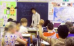 [通用]小学教师主要事迹